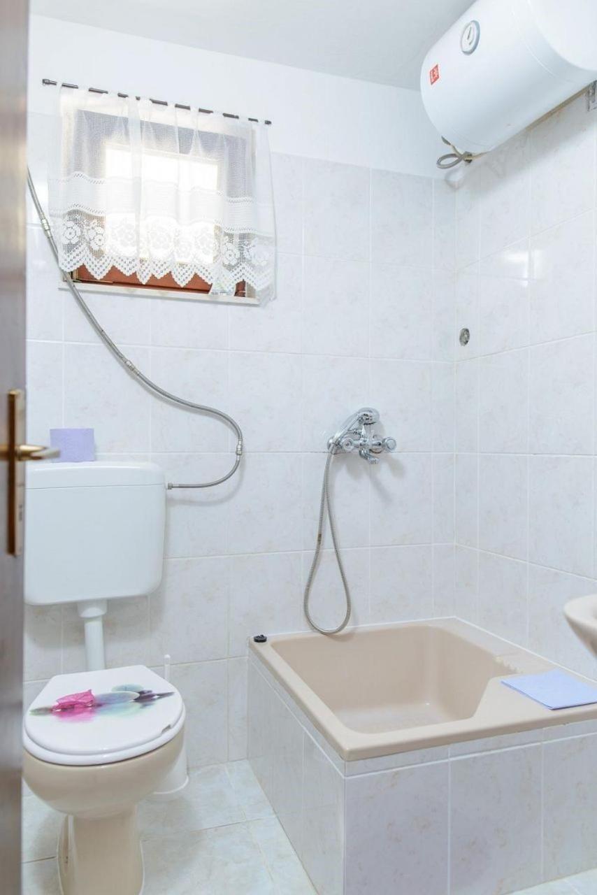 Apartment Vesna Trogir Extérieur photo